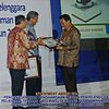 Papua Terima Penghargaan Penyelenggara PTSP Terbaik Indonesia Timur